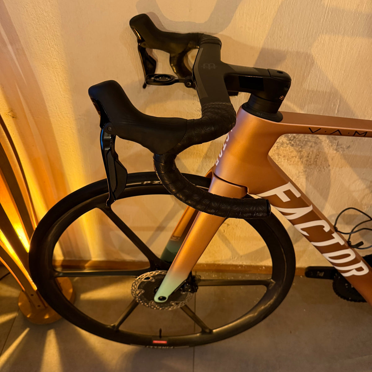 Factor Ostro VAM 2.0 Dura Ace 