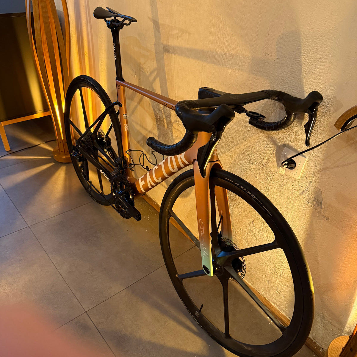 Factor Ostro VAM 2.0 Dura Ace 